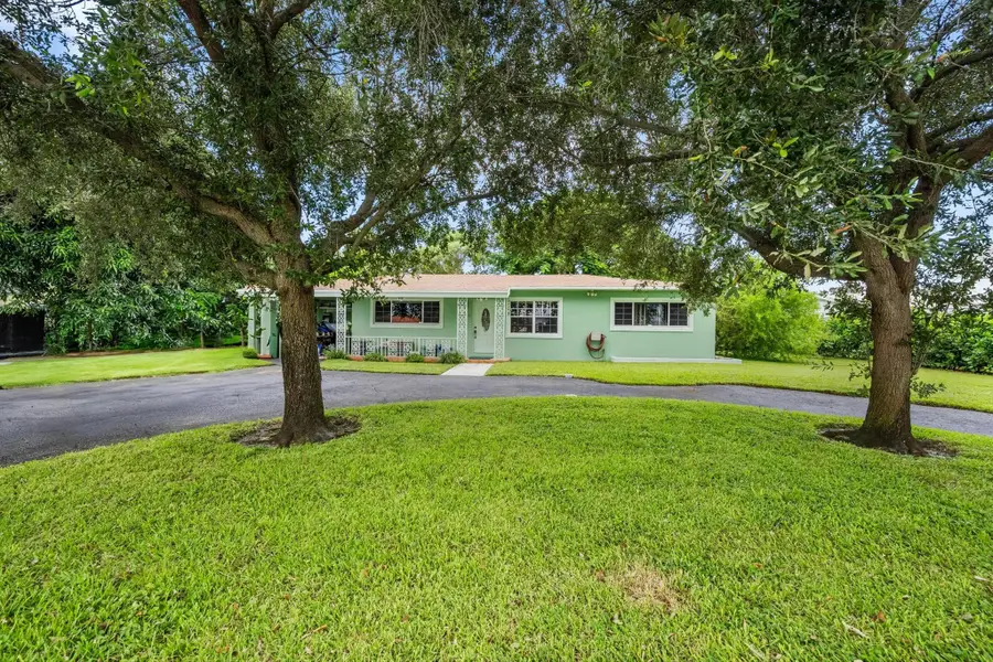 6400 Carambola Circle, West Palm Beach, FL 33406 - #2