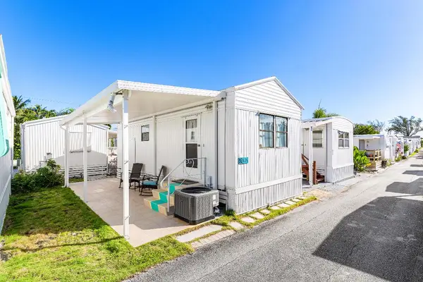 24 Juniper Drive #K, Briny Breezes, FL 33435