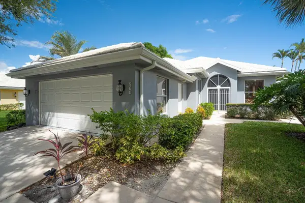 960 Bear Island Circle, West Palm Beach, FL 33409