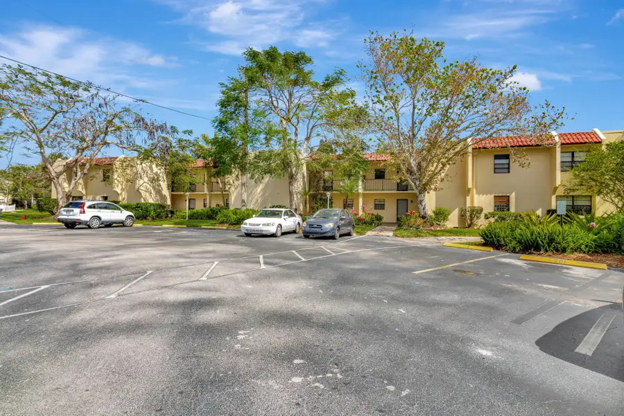 2050 SE Oleander Boulevard #2106, Fort Pierce, FL 34950 - #3