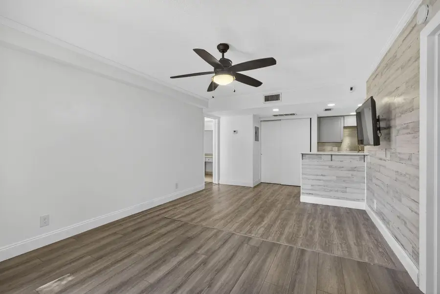 612 Executive Center Drive #3107, West Palm Beach, FL 33401 - #3