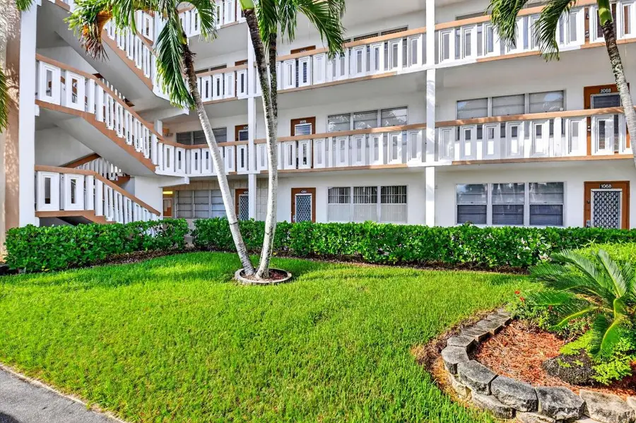 1069 Cornwall D #D, Boca Raton, FL 33434 - #2