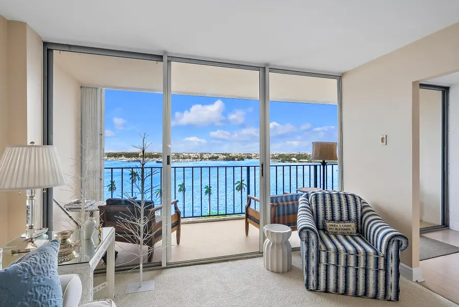 1801 S Flagler Drive #1206, West Palm Beach, FL 33401 - #2