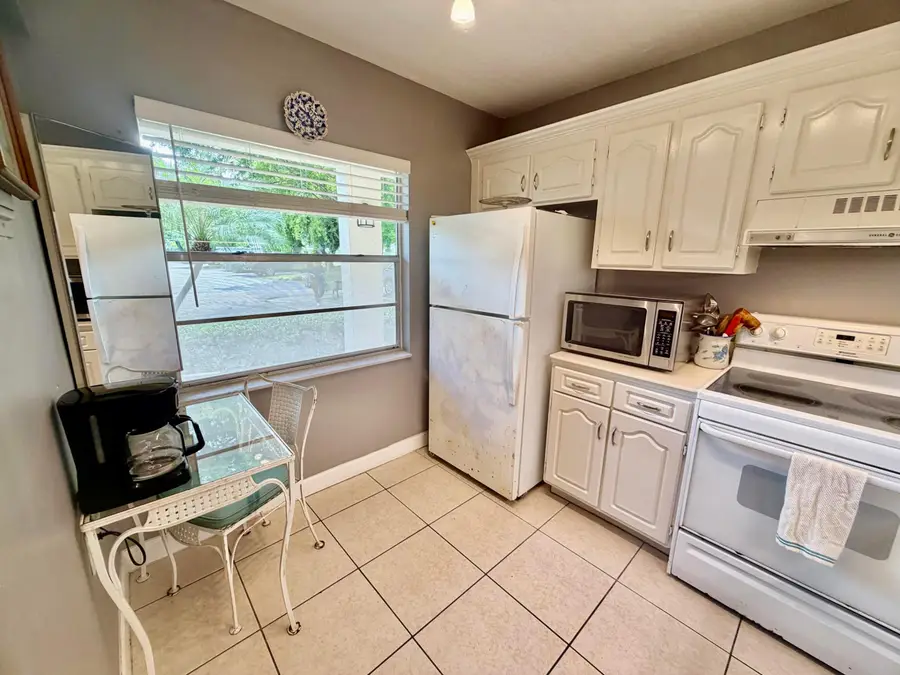 1211 Bahama Bend #F1, Pompano Beach, FL 33066 - #2