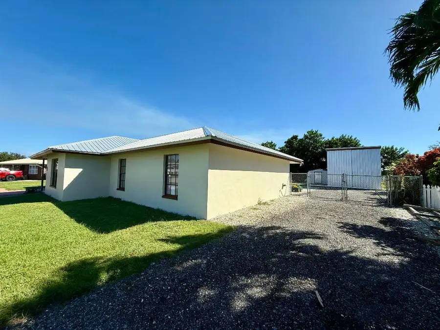 805 N Lopez Street, Clewiston, FL 33440 - #3