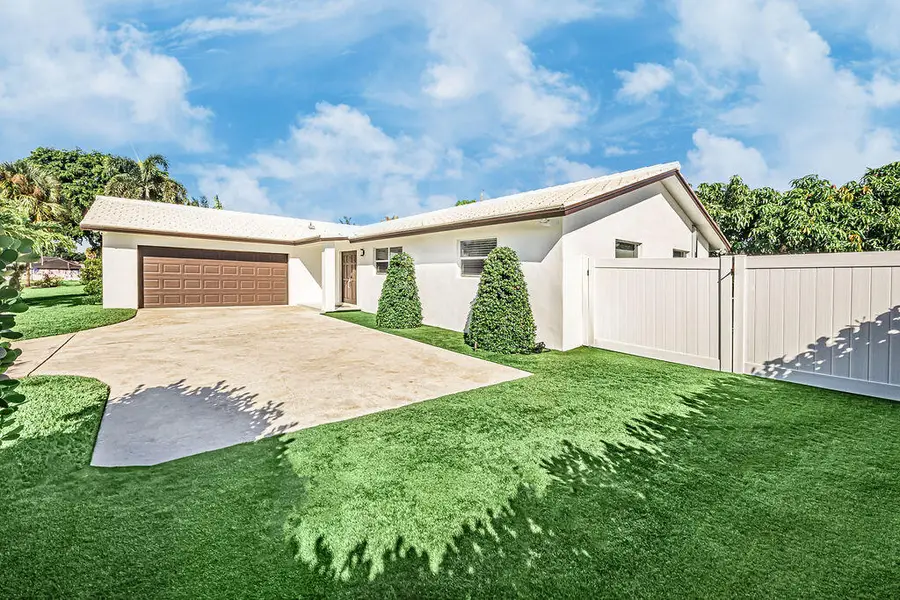 1881 Caribbean Road W, Lake Clarke Shores, FL 33406 - #3