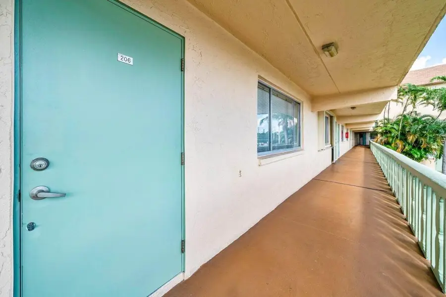 300 Village Green Circle S #206, Lake Worth Beach, FL 33461 - #3