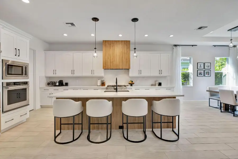 9264 Crestview Circle, West Palm Beach, FL 33412 - #3