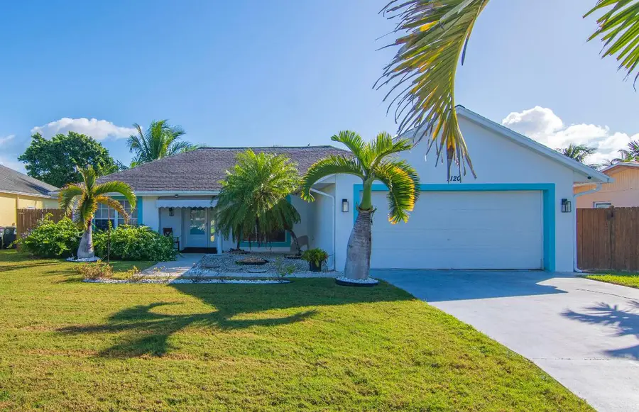 1120 Granda Street, Fort Pierce, FL 34949 - #2