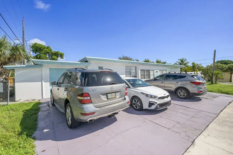 721 N A Street, Lake Worth Beach, FL 33460 - #3