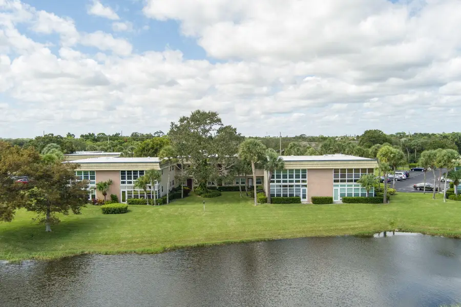 40 Vista Gardens Trail #202, Vero Beach, FL 32962 - #3