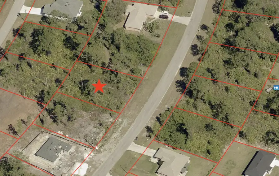 318 Mcarthur Boulevard, Lehigh Acres, FL 33974 - #2