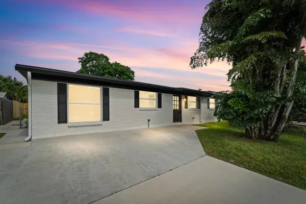 3797 Bahama Road, Palm Beach Gardens, FL 33410