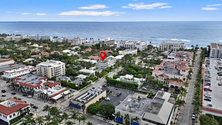 145 Peruvian Avenue #301, Palm Beach, FL 33480 - #2