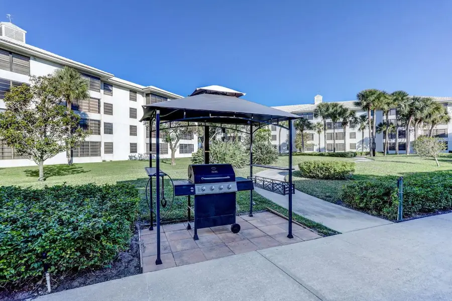 3516 Whitehall Drive #101, West Palm Beach, FL 33401 - #3
