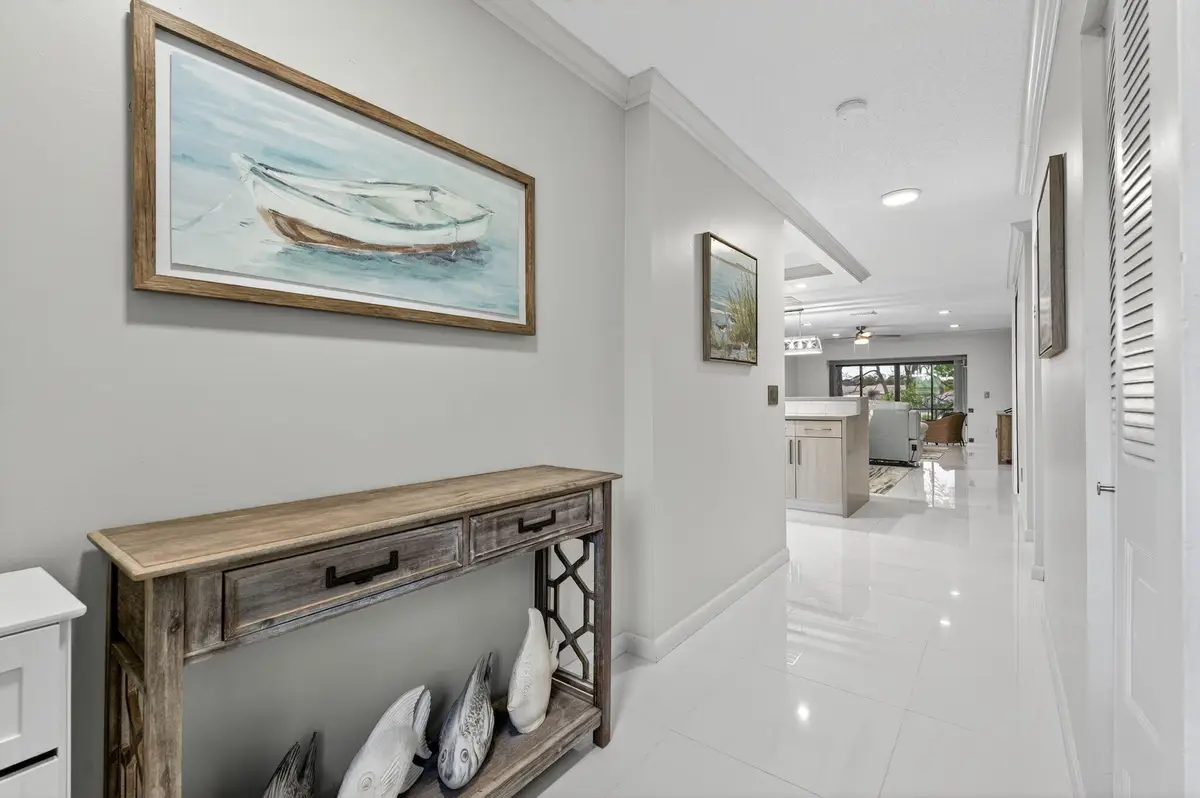 8450 Casa Del Lago #J, Boca Raton, FL 33433 - #1