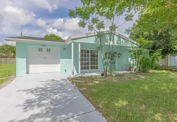 1010 SE Euclid Lane, Port St Lucie, FL 34983