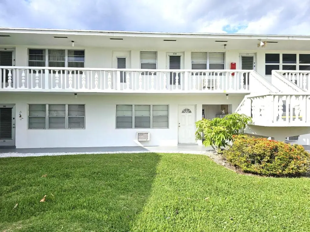 102 Easthampton E E, West Palm Beach, FL 33417 - #1