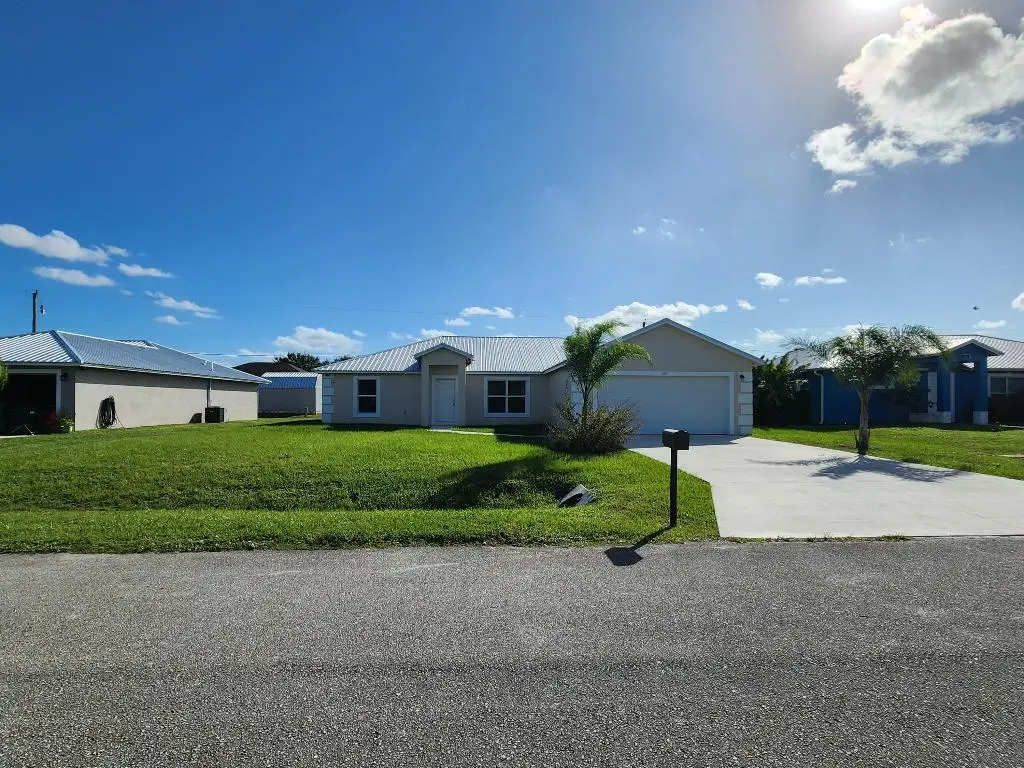 956 SE 39th Terrace, Okeechobee, FL 34974 - #1