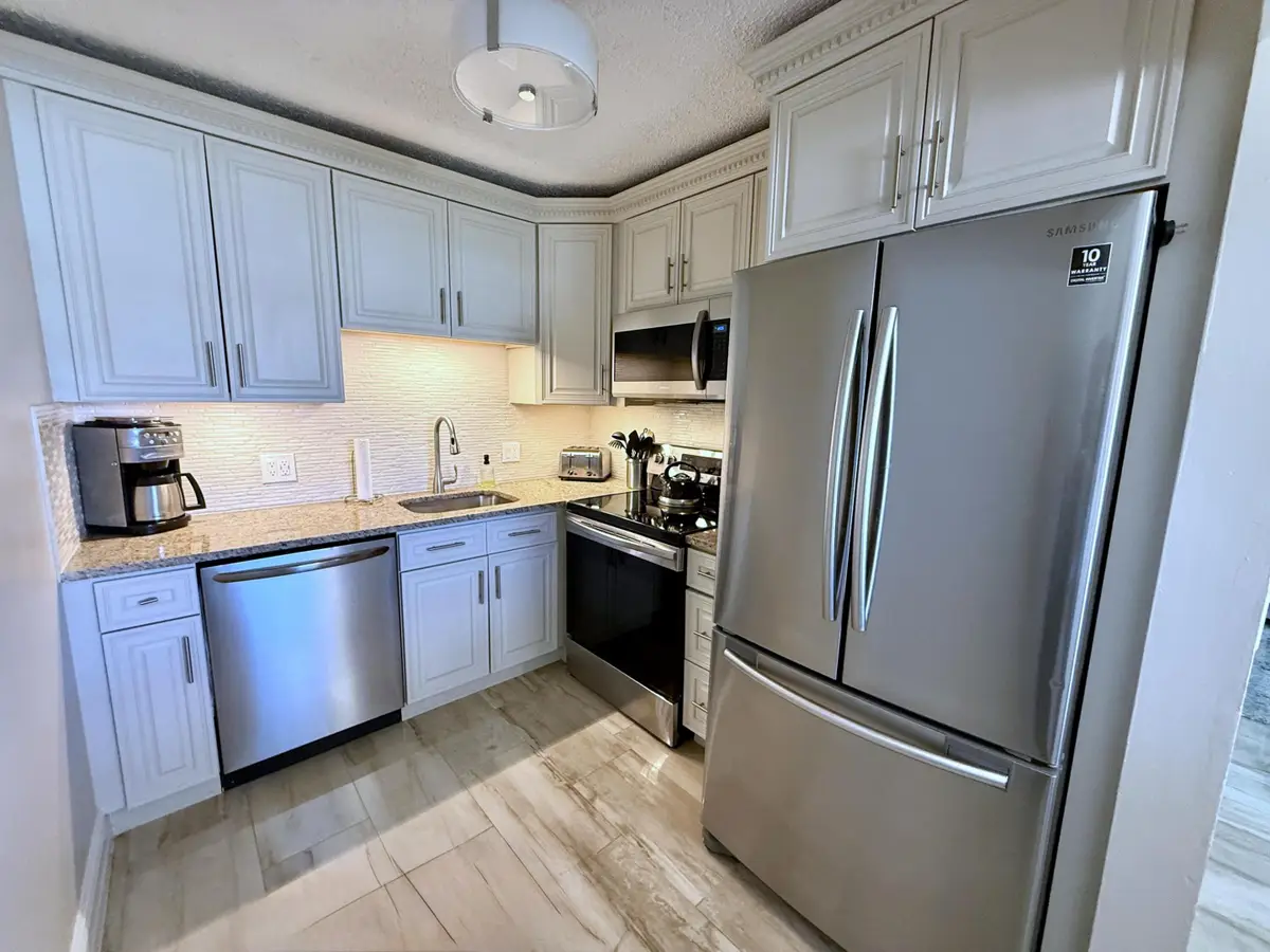359 Oakridge T, Deerfield Beach, FL 33442 - #1