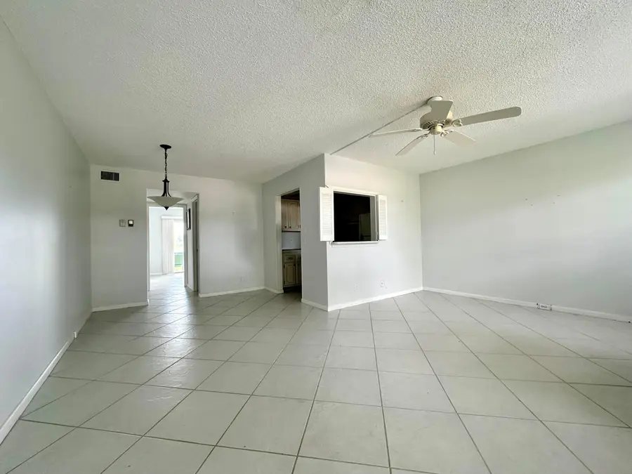 359 Chatham R, West Palm Beach, FL 33417 - #3