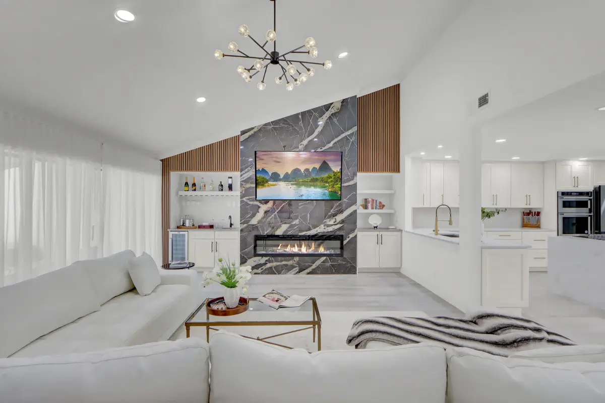 39 Edinburgh Drive, Palm Beach Gardens, FL 33418 - #1