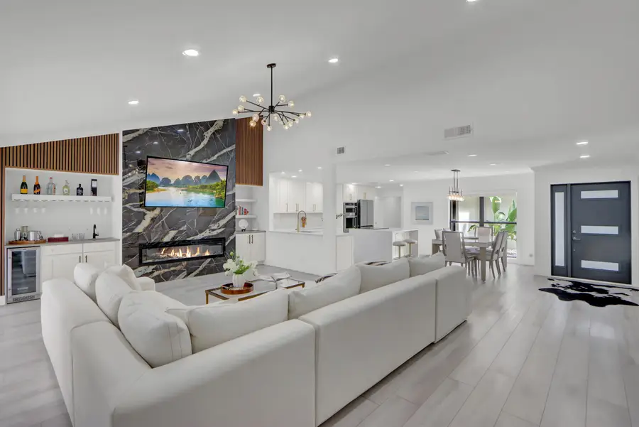 39 Edinburgh Drive, Palm Beach Gardens, FL 33418 - #2