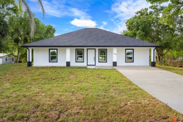 7542 NW 83rd Court, Okeechobee, FL 34972