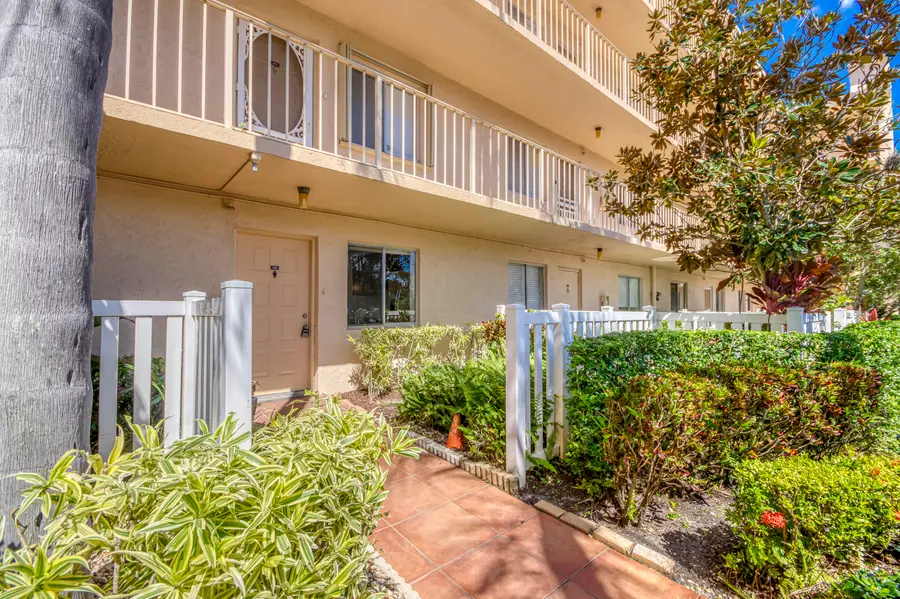 6865 Huntington Lane #105, Delray Beach, FL 33446 - #3