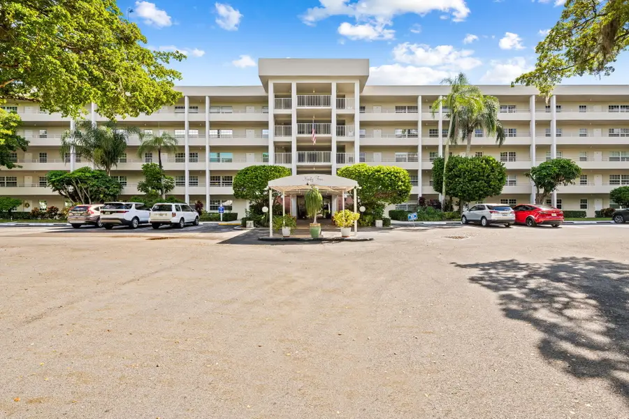 808 Cypress Boulevard #206, Pompano Beach, FL 33069 - #2