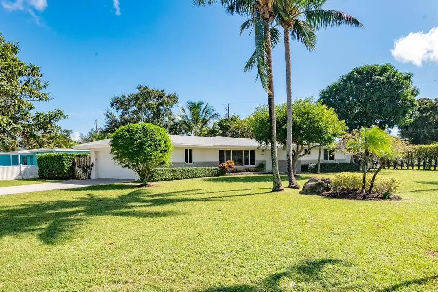 7504 Pine Tree Lane, Lake Clarke Shores, FL 33406 - #2