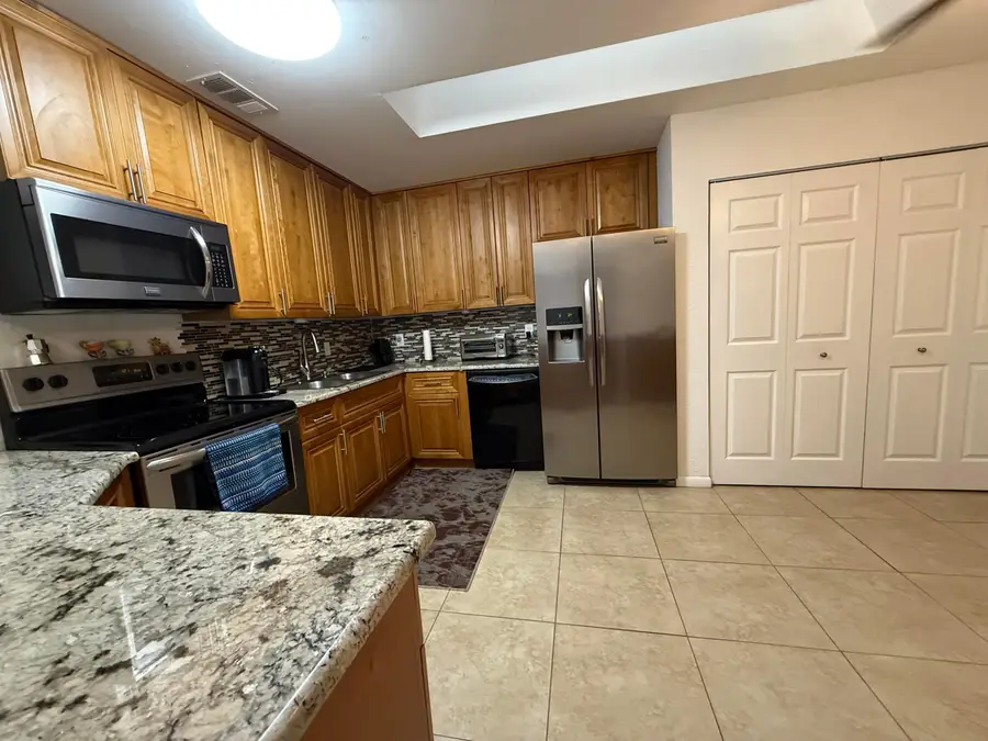 242 Par Drive, West Palm Beach, FL 33411 - #2