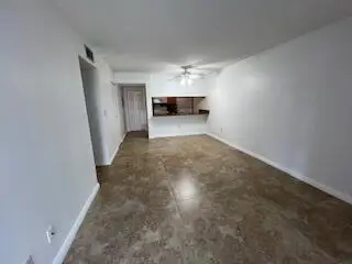 18206 Mediterranean Boulevard #4-21, Hialeah, FL 33015 - #3