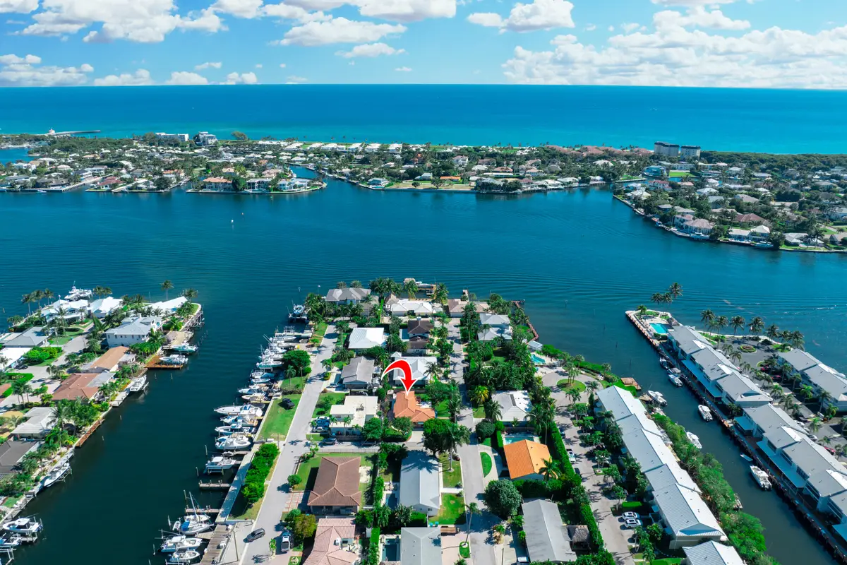 815 South Road, Boynton Beach, FL 33435 - #1