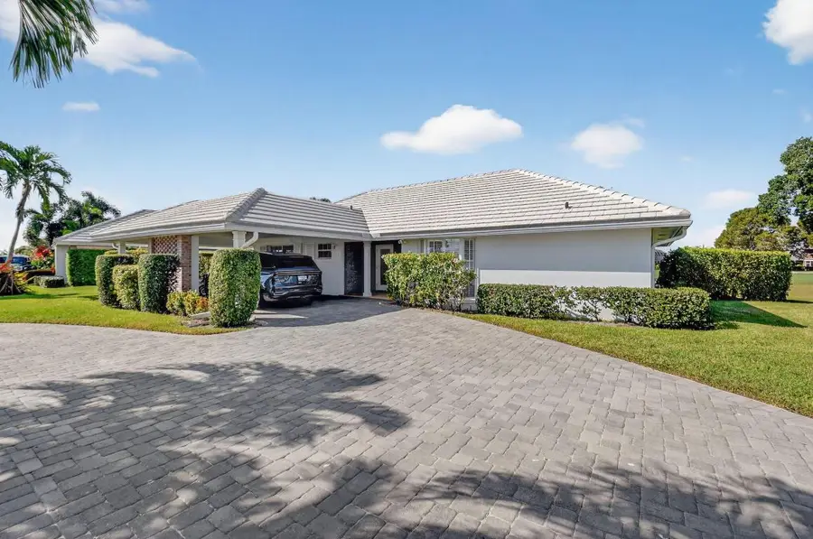 355 Villa Drive S, Atlantis, FL 33462 - #3