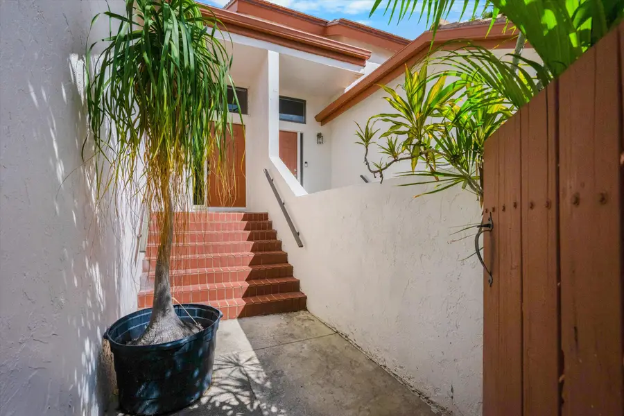 12628 Shoreline Drive #9e, Wellington, FL 33414 - #3