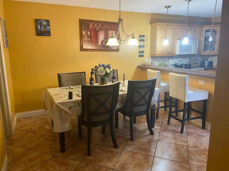 562 Springdale Circle #56-B, Palm Springs, FL 33461 - #3