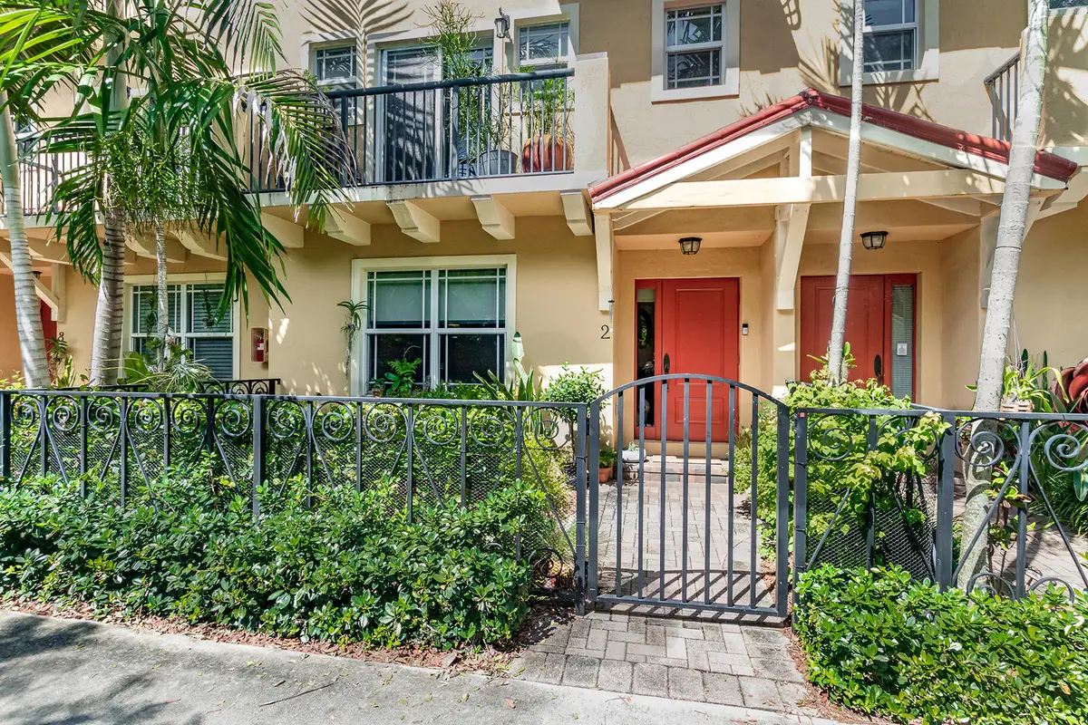 218 S Federal Highway #2, Lake Worth Beach, FL 33460 - #1