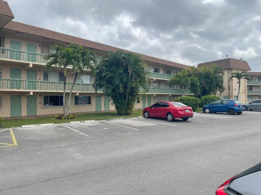 400 Village Green Circle W #202, Palm Springs, FL 33461 - #2