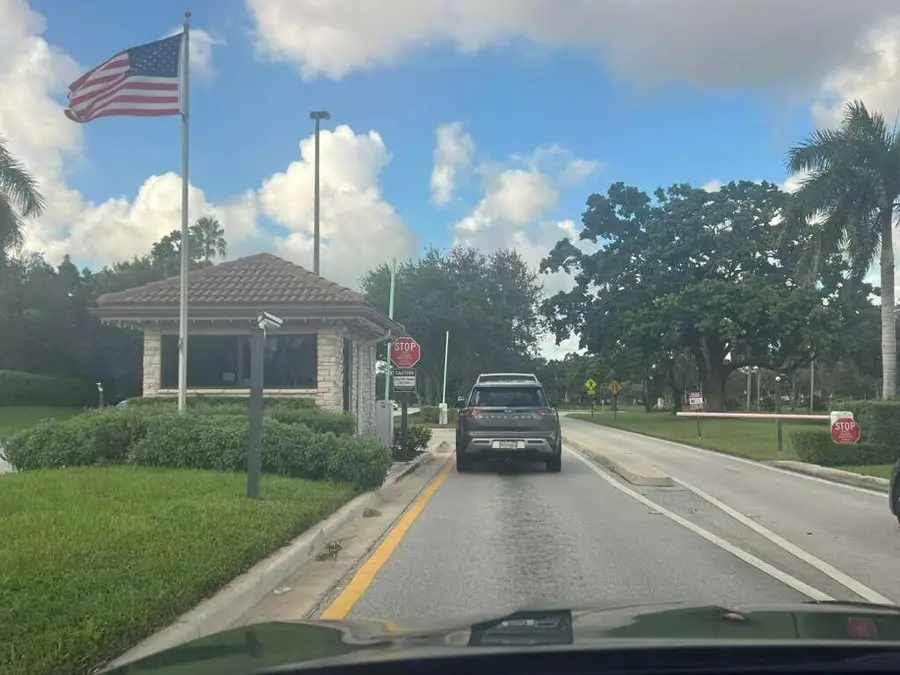 101 Cypress Point Drive #101, Palm Beach Gardens, FL 33418 - #3