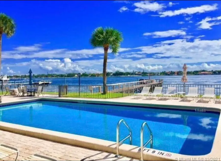 1204 S Lake Drive #4, Lantana, FL 33462 - #2