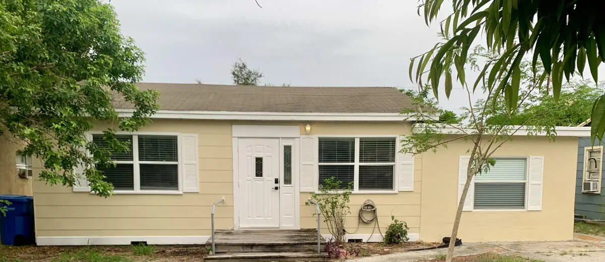 708 S Broadway, Lantana, FL 33462 - #1