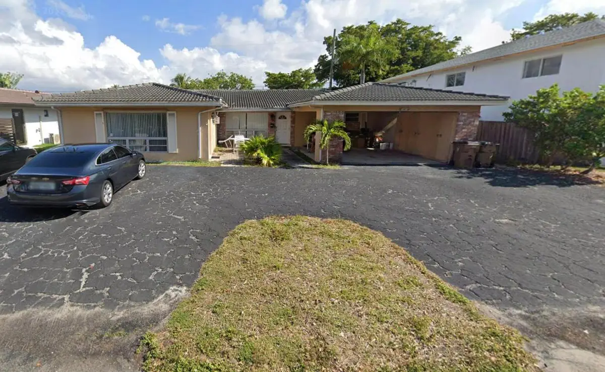 1421 SE 4th Street, Deerfield Beach, FL 33441 - #1