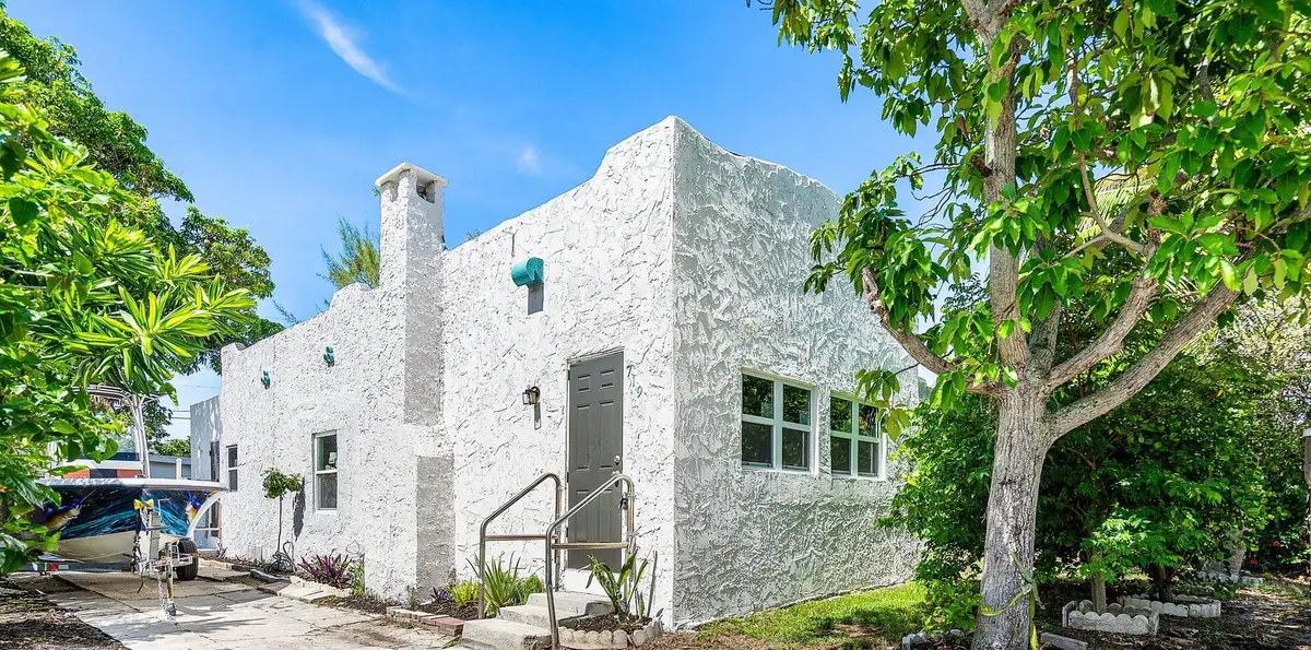 719 Briggs Street, West Palm Beach, FL 33405 - #1