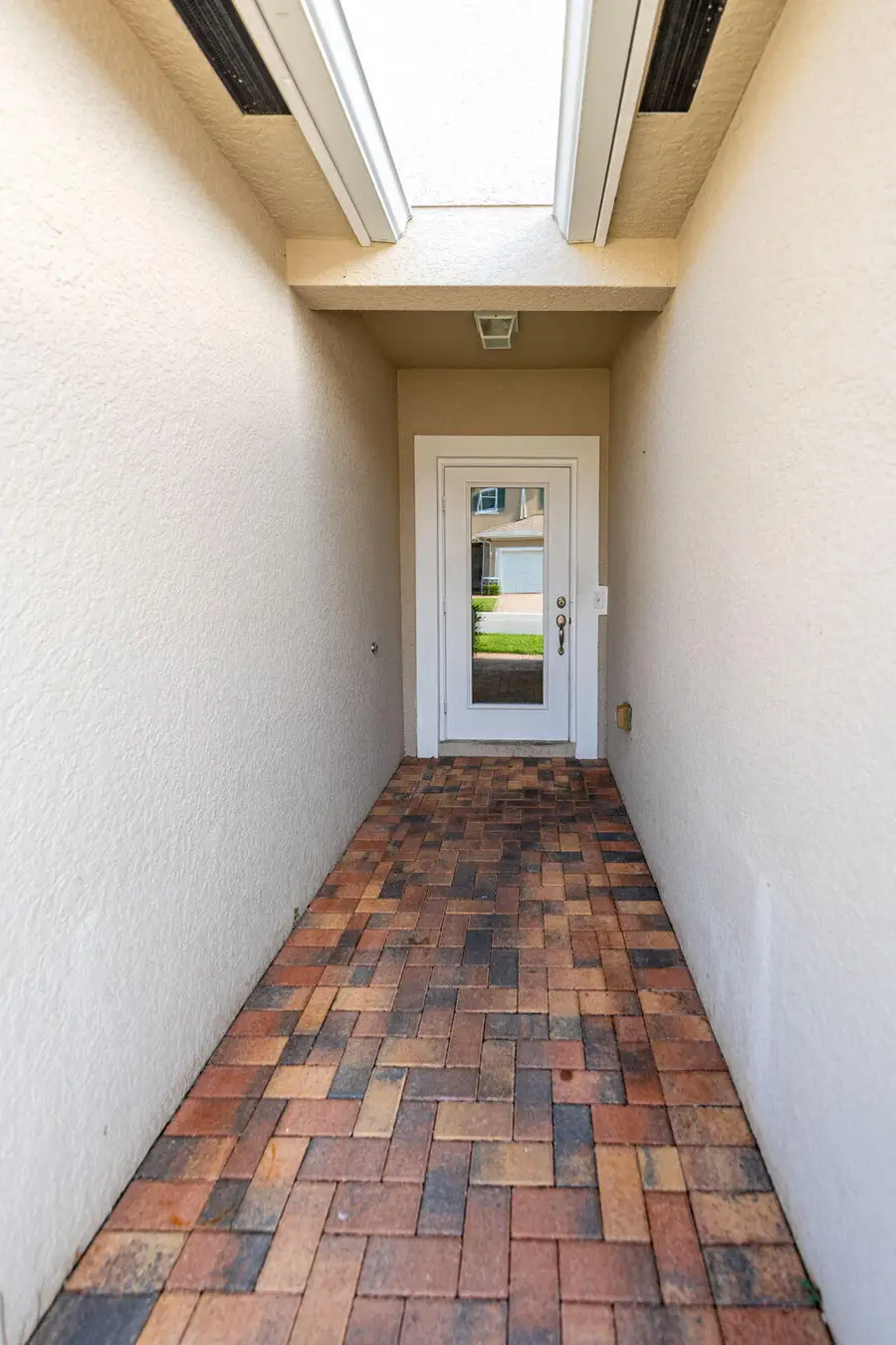 956 NE Trailside Run, Port Saint Lucie, FL 34983 - #3