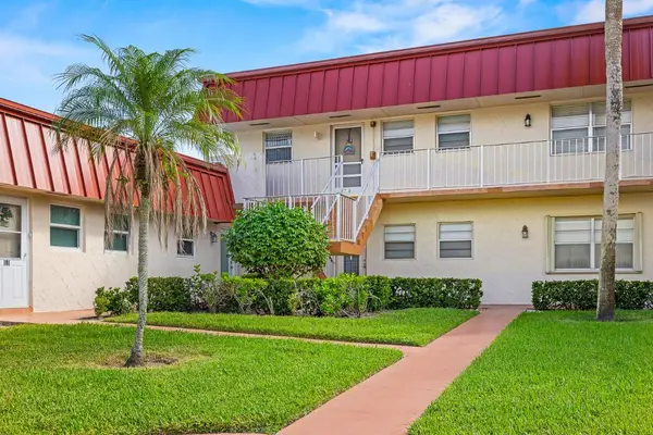 12016 Greenway Circle S #203, West Palm Beach, FL 33411