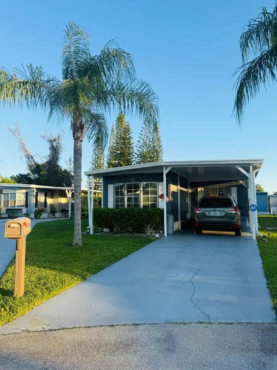 22 Cozumel Lane, Port Saint Lucie, FL 34952 - #2