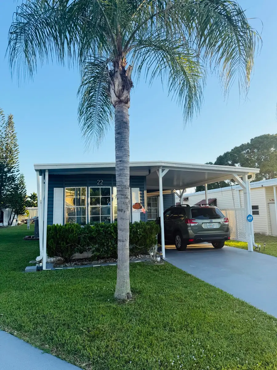 22 Cozumel Lane, Port Saint Lucie, FL 34952 - #3