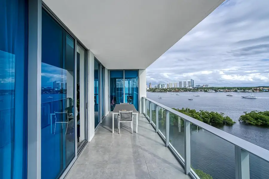 17111 Biscayne Boulevard #902, North Miami Beach, FL 33160 - #2