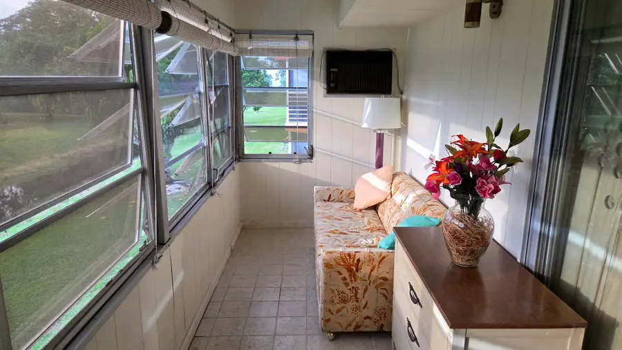 558 Saxony L, Delray Beach, FL 33446 - #2